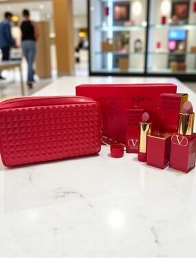 Valentino Lipstick Duo and Cosmetics Bag Set NIB